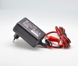 Incarcator pentru plumb-acid de 6V, tensiune de iesire 7.2V, curent 1A